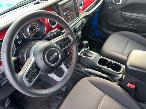 Used 2023 Jeep Wrangler Unlimited Rubicon w/ LED Lighting Group image 10