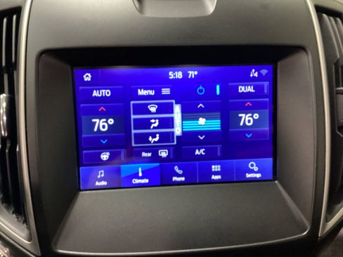 Used 2020 Ford Edge SEL w/ Convenience Package image 26