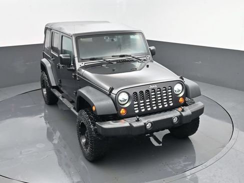 Used 2017 Jeep Wrangler Unlimited Sport w/ Quick Order Package 24S AWD/4WD image 17