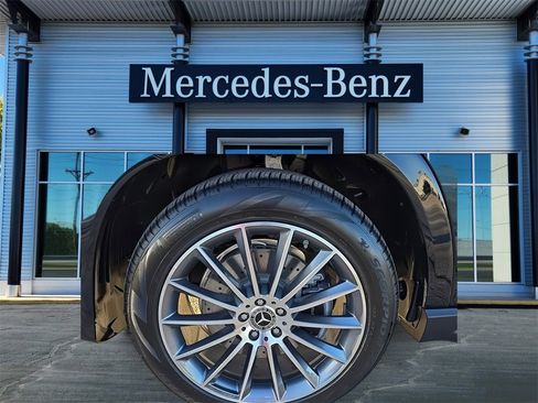 New 2026 Mercedes-Benz GLE 450 4MATIC image 4