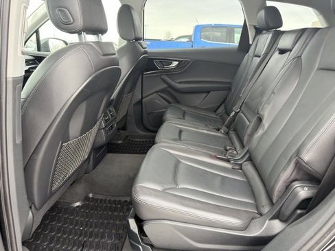 Used 2017 Audi Q7 3.0T Premium Plus image 12