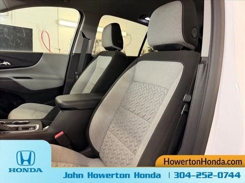 Used 2024 Chevrolet Equinox LS w/ LS Convenience Package image 10