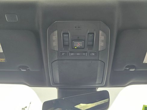 Used 2021 Toyota Highlander XSE image 37