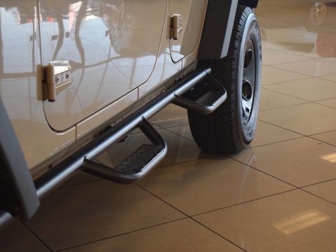 Used 2016 Jeep Wrangler Unlimited Sport w/ Quick Order Package 24S image 16