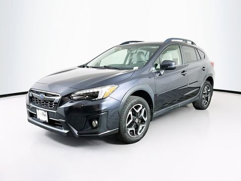 Used 2018 Subaru Crosstrek 2.0i Limited image 3