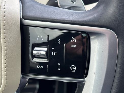 Used 2023 Land Rover Range Rover SE image 29