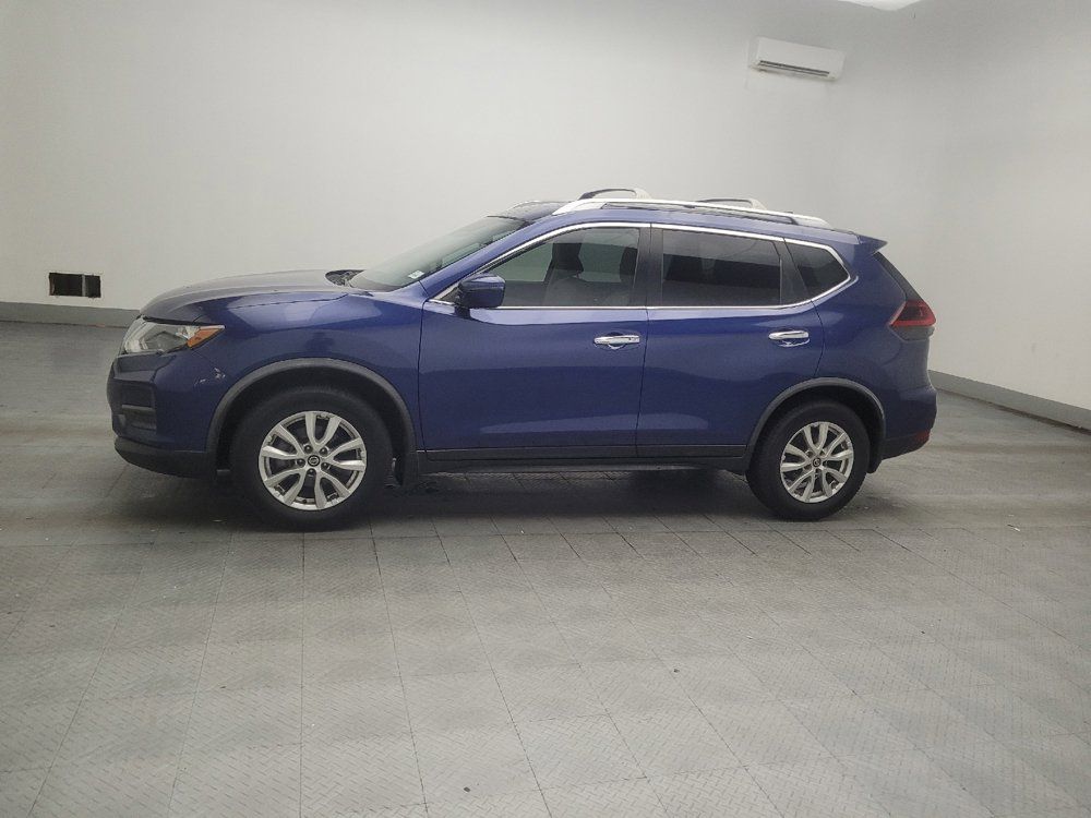 Used 2020 Nissan Rogue SV FWD image 2