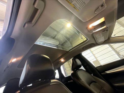 Used 2020 INFINITI QX50 Luxe w/ Navigation Package image 23