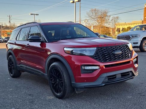 Used 2020 Ford Explorer ST w/ Premium Technology Package image 3