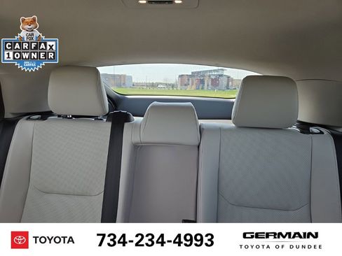 Used 2025 Toyota Prius XLE FWD image 14