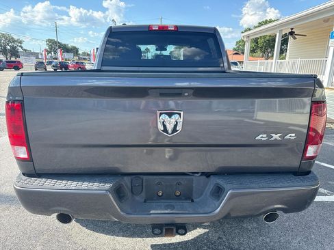 Used 2015 RAM 1500 Express AWD/4WD image 4