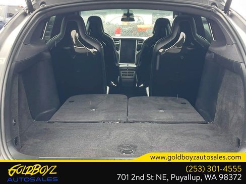 Used 2017 Tesla Model X 75D image 25
