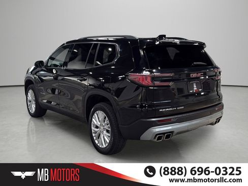 Used 2024 GMC Acadia Elevation AWD/4WD image 4