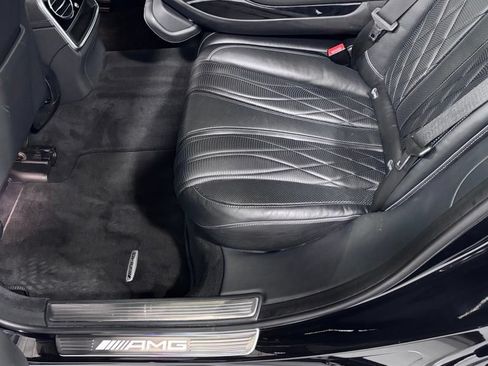 Certified 2019 Mercedes-Benz S 63 AMG S 4MATIC Sedan image 21