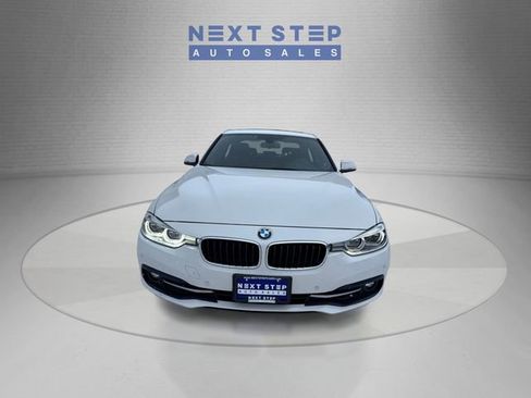 Used 2017 BMW 330i xDrive Sedan AWD/4WD image 2