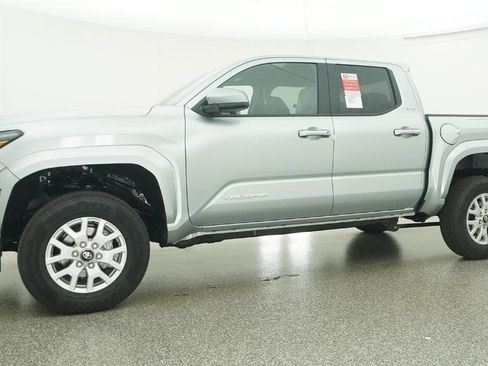 New 2026 Toyota Tacoma SR5 image 20