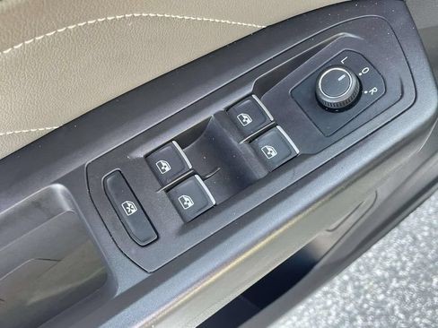 Certified 2023 Volkswagen Atlas SE FWD image 20