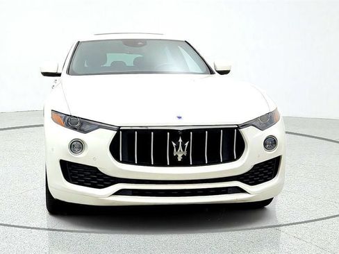Used 2021 Maserati Levante S AWD/4WD image 2