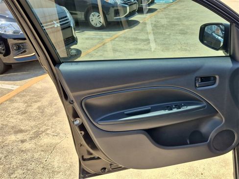 Used 2024 Mitsubishi Mirage G4 ES image 17