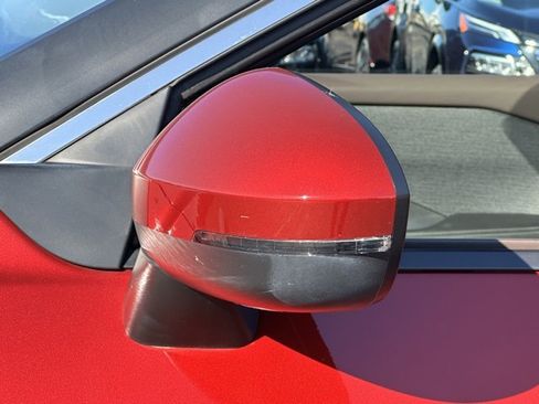 Certified 2022 Nissan Rogue SV image 11