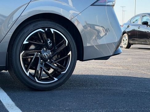 New 2026 Nissan Sentra SR w/ SR Premium Package FWD image 35