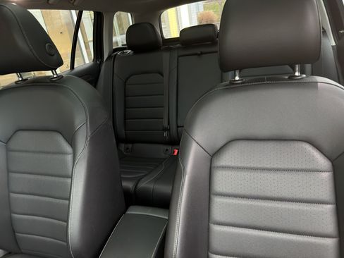 Used 2017 Volkswagen Golf Alltrack SEL image 19