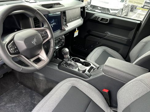 New 2025 Ford Bronco Big Bend image 9