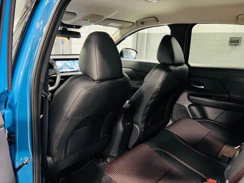 New 2026 Nissan Kicks SR FWD image 25