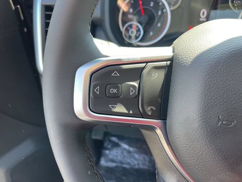 New 2025 RAM 2500 Big Horn AWD/4WD image 14