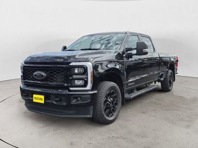Certified 2025 Ford F350 Lariat w/ Black Appearance Package