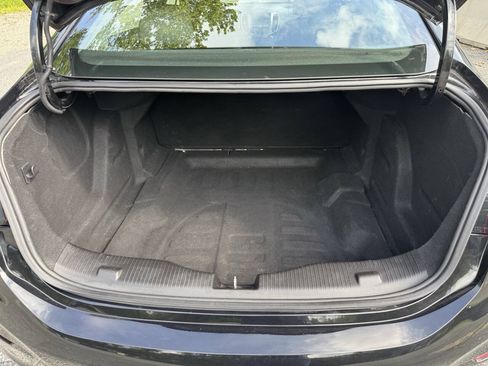 Used 2019 Chevrolet Cruze LS w/ LS Convenience Package FWD image 11