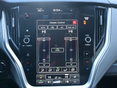 Certified 2025 Subaru Outback Premium image 28