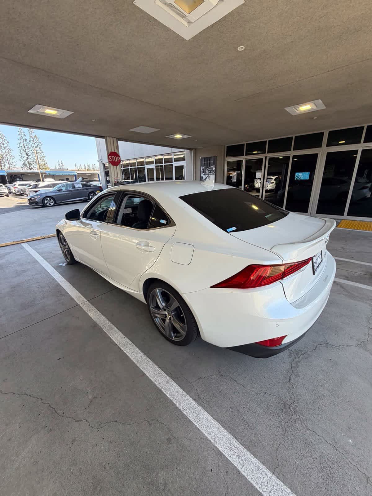 Used 2017 Lexus IS 200t w/ Navigation System Package RWD image 7