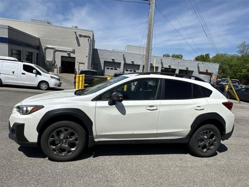 Used 2023 Subaru Crosstrek 2.5i Sport AWD/4WD image 2