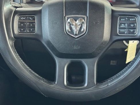 Used 2017 RAM 1500 Classic SLT w/ Luxury Group image 33