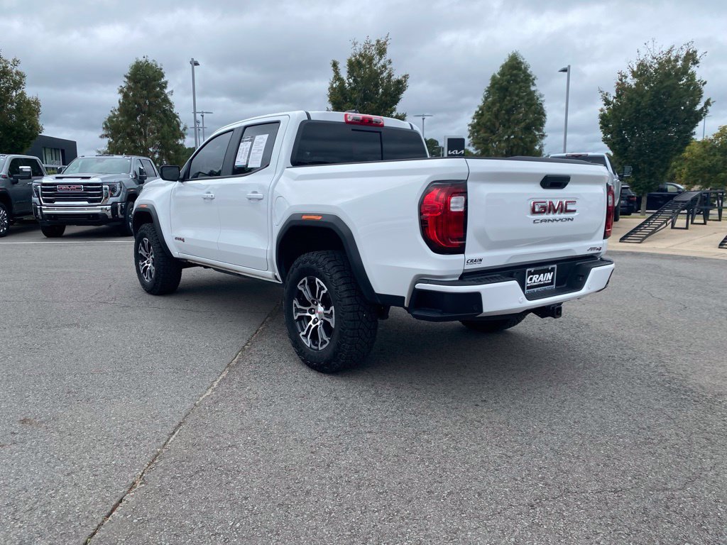 Used 2025 GMC Canyon AT4 AWD/4WD image 11