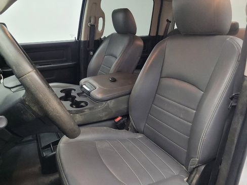 Used 2019 RAM 1500 Tradesman w/ Protection Group image 17