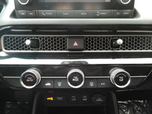 Used 2025 Honda Civic LX image 37