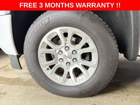 Used 2017 GMC Sierra 1500 SLE w/ SLE Value Package image 32