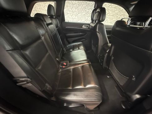 Used 2022 Jeep Grand Cherokee Limited AWD/4WD image 13