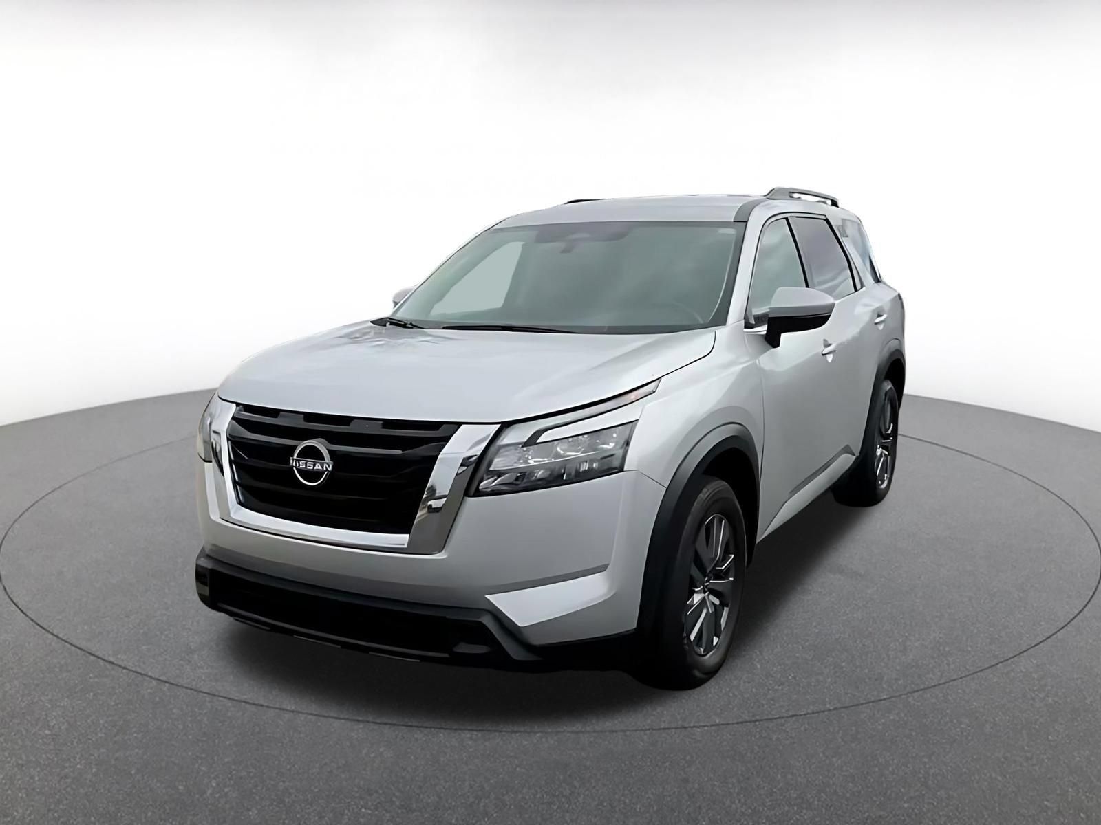 Used 2025 Nissan Pathfinder SV FWD image 6