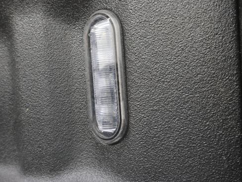 Used 2023 Ford F350 Lariat image 29