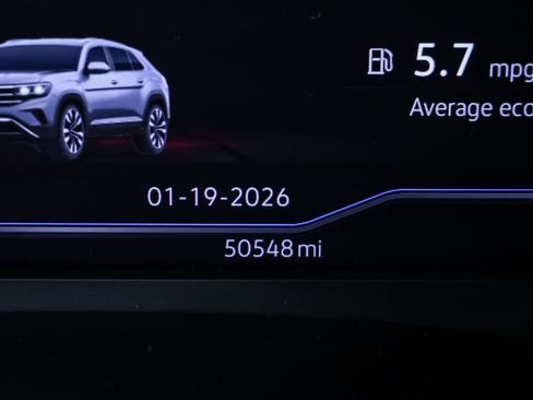 Used 2022 Volkswagen Atlas Cross Sport SE image 12