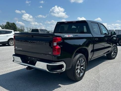 Used 2024 Chevrolet Silverado 1500 LT AWD/4WD image 4