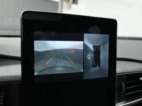 Used 2020 Ford Explorer ST w/ Premium Technology Package image 13