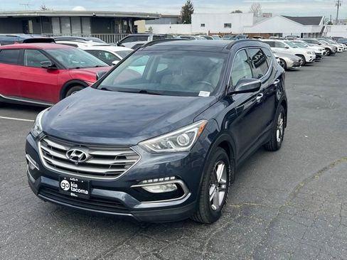 Used 2017 Hyundai Santa Fe Sport w/ 2.4L Tech Package 04 AWD/4WD image 3