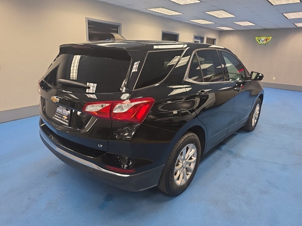 Certified 2018 Chevrolet Equinox LT FWD image 3