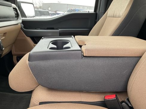 Used 2022 Ford F150 XLT image 23