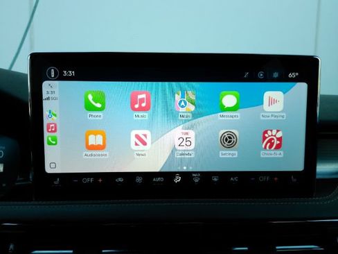 Used 2023 Lincoln Corsair Grand Touring w/ Towing Package image 39