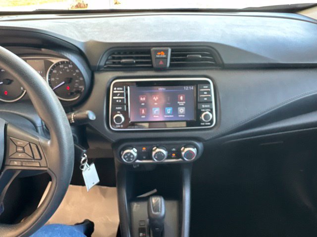 Used 2024 Nissan Versa S w/ Trunk Package FWD image 18